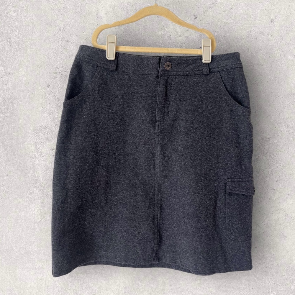 Duluth Trading Co Cotton Blend Cargo Gray Skirt Size 6